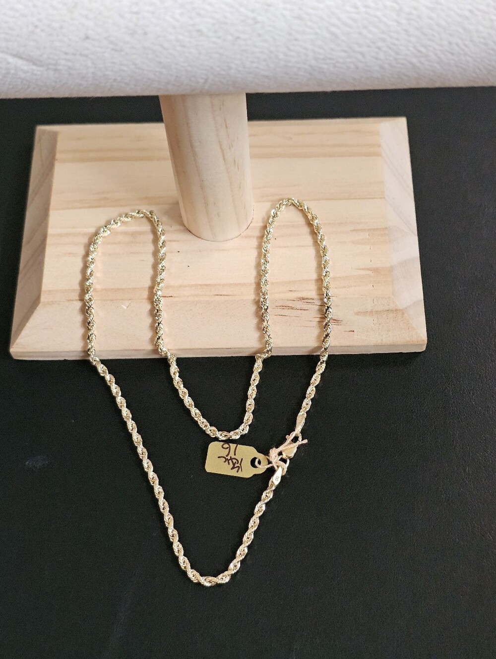 14k Gold Necklace 16 Inch